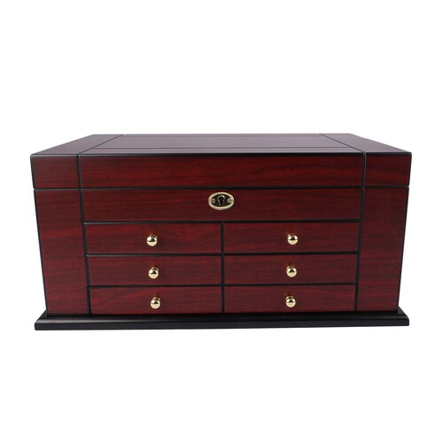 Luxury Signature - Wooden Cigar Box